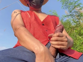 Luffy’s big cock jerk off outside in public