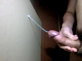 Solo Japanese boys masturbation with a slow motioned facial finish