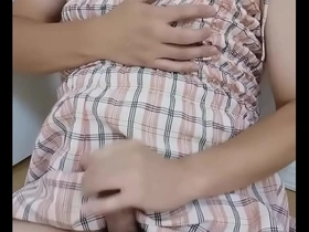 Munmin’s self-pleasure experience as an Asian trans sexual.