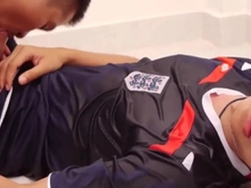 Asian man receives oral sex and anal penetration from a gay piss enthusiast